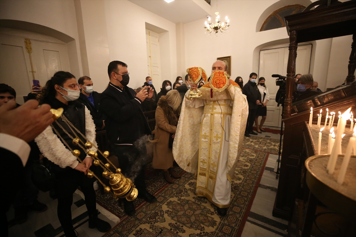 Hatay'da Ortodoks kiliselerinde Noel ayini yapıldı