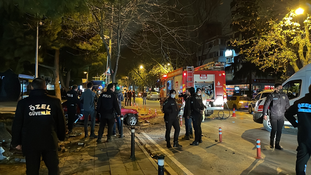 Kadıköy'deki trafik kazasında 1 kişi yaralandı