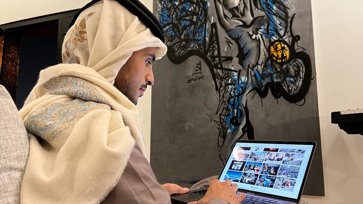 Katarlı ünlü ressam, AA'nın “Yılın Fotoğrafları”nı oyladı