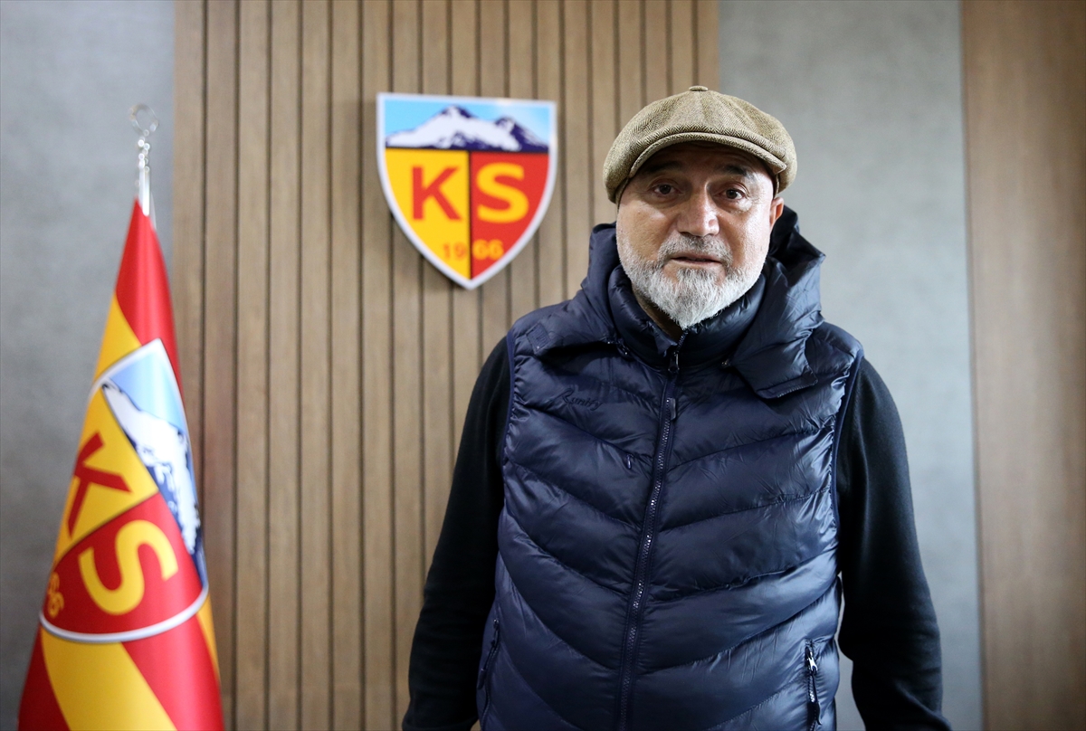 Kayserispor Teknik Direktörü Hikmet Karaman'dan ilk yarı değerlendirmesi: