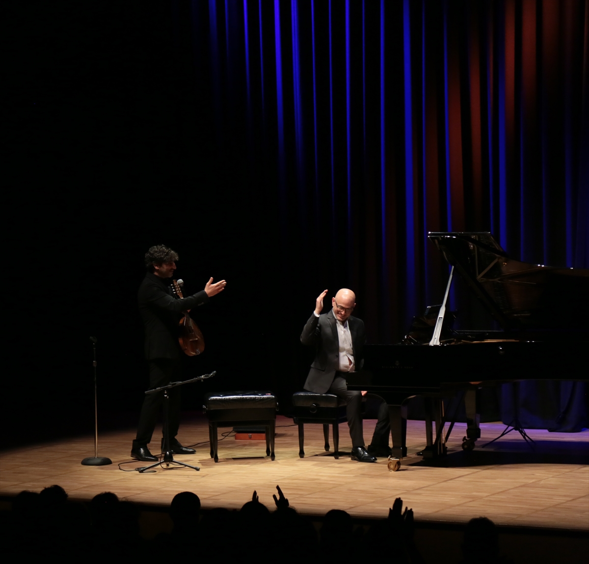 Mandolin virtüözü Avi Avital, CRR müzikseverlerle buluştu