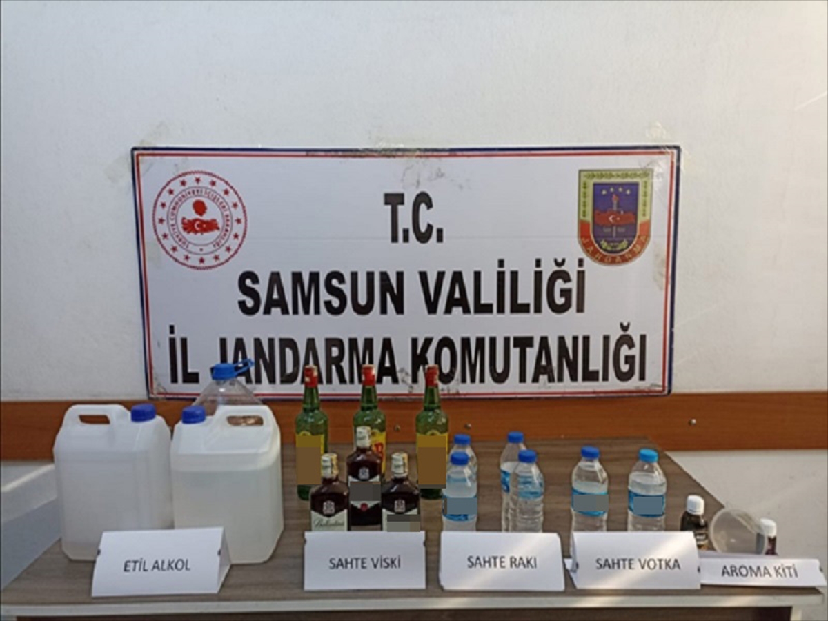Samsun'da sahte içki operasyonunda 5 şüpheli yakalandı