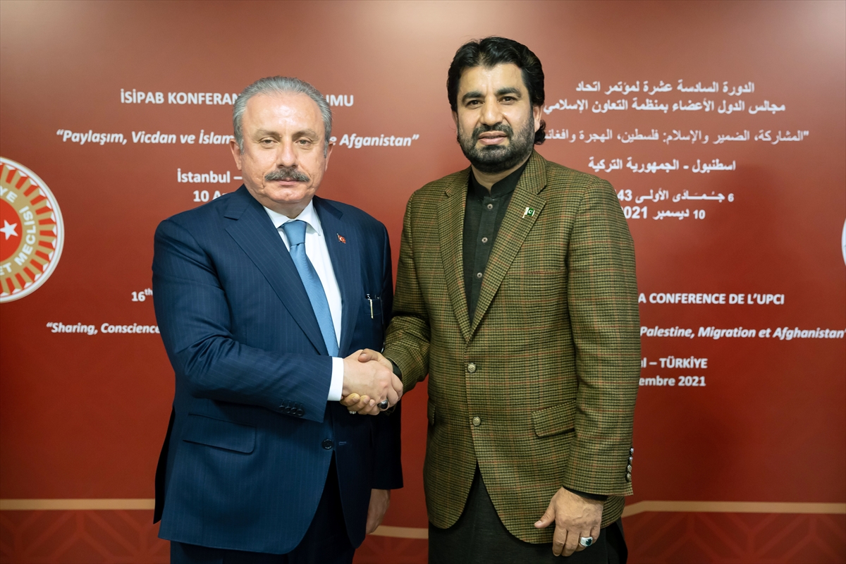 TBMM Başkanı Şentop, Pakistan Ulusal Meclis Başkan Yardımcısı Surı'yı kabul etti