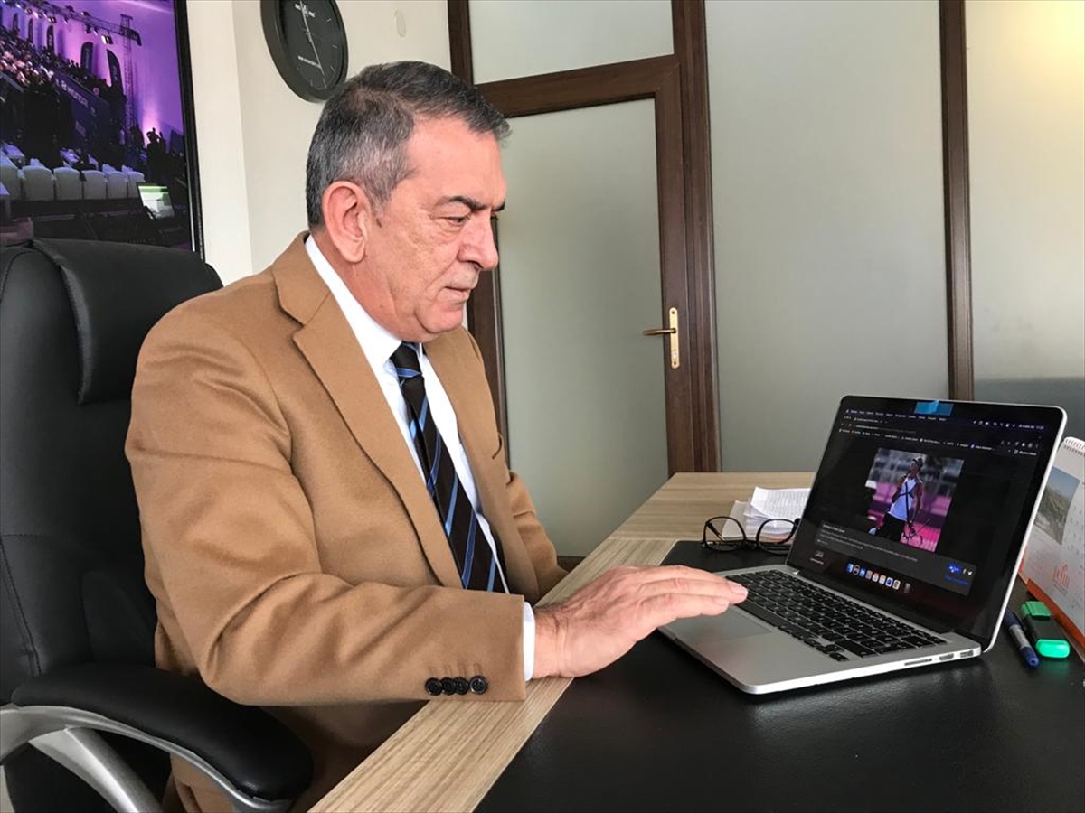 Türkiye Okçuluk Federasyonu Başkanı Topaloğlu, AA'nın “Yılın Fotoğrafları” oylamasına katıldı