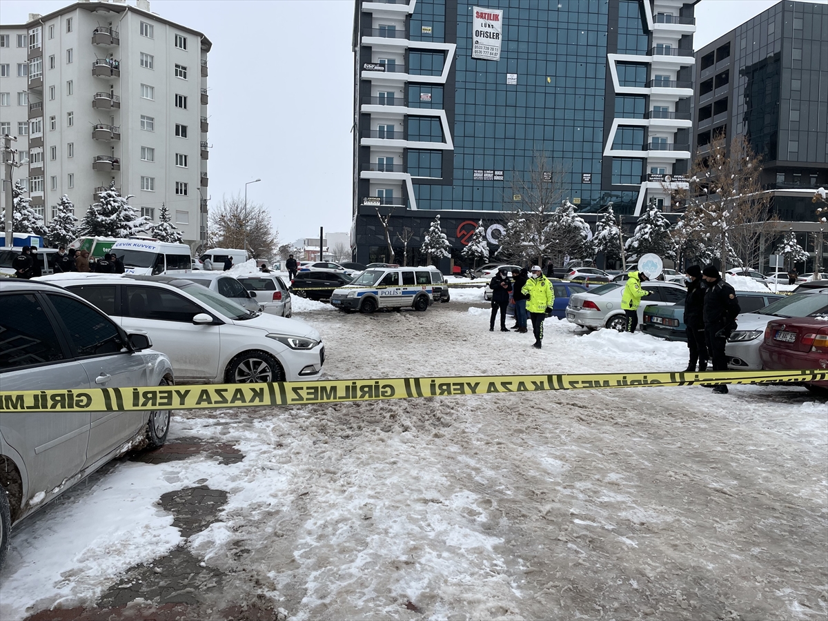 Aksaray'da adliye çıkışında kardeşini tüfekle öldüren zanlı yakalandı