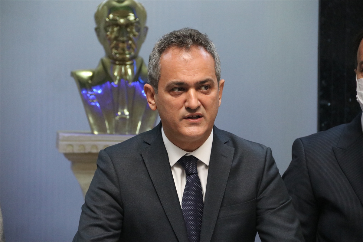 Milli Eğitim Bakanı Mahmut Özer'den yüz yüze eğitim açıklaması: