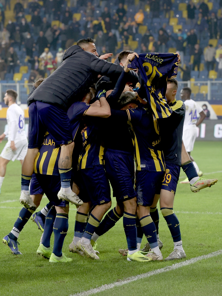 Futbol: Spor Toto 1. Lig