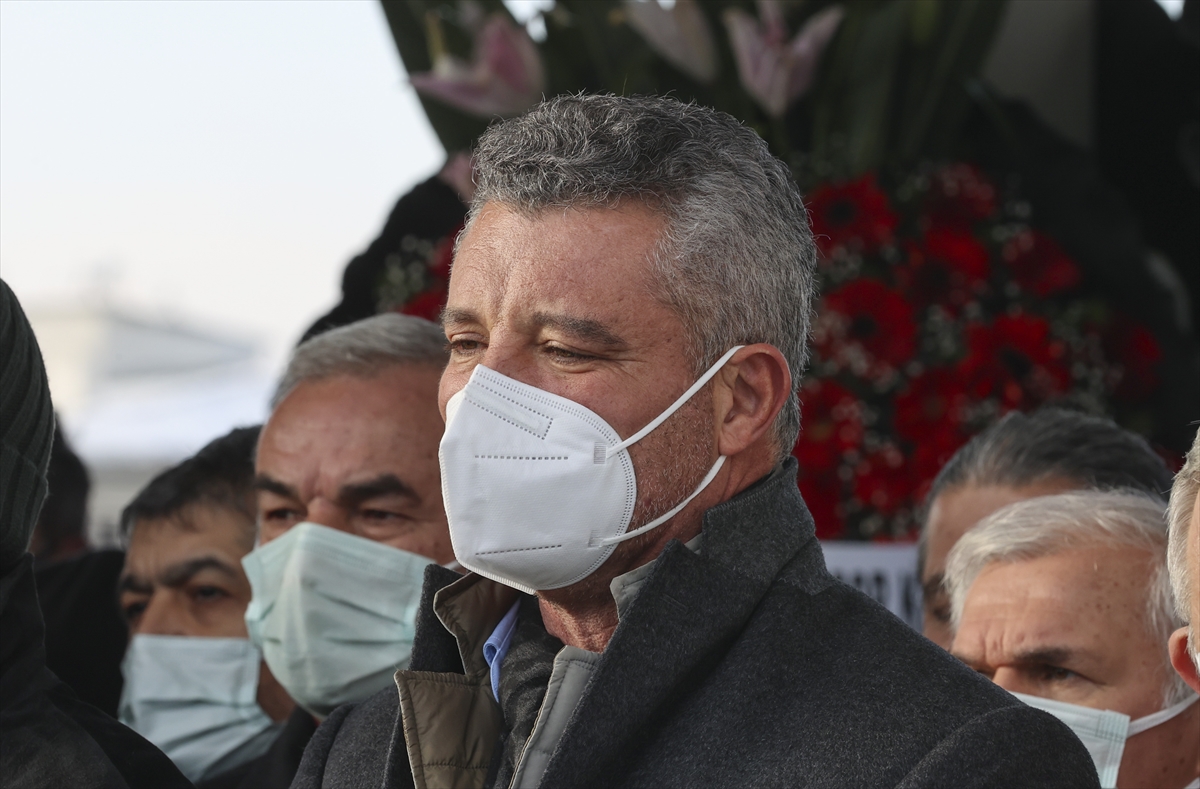 Özbek Saran için Ankara'da cenaze töreni düzenlendi