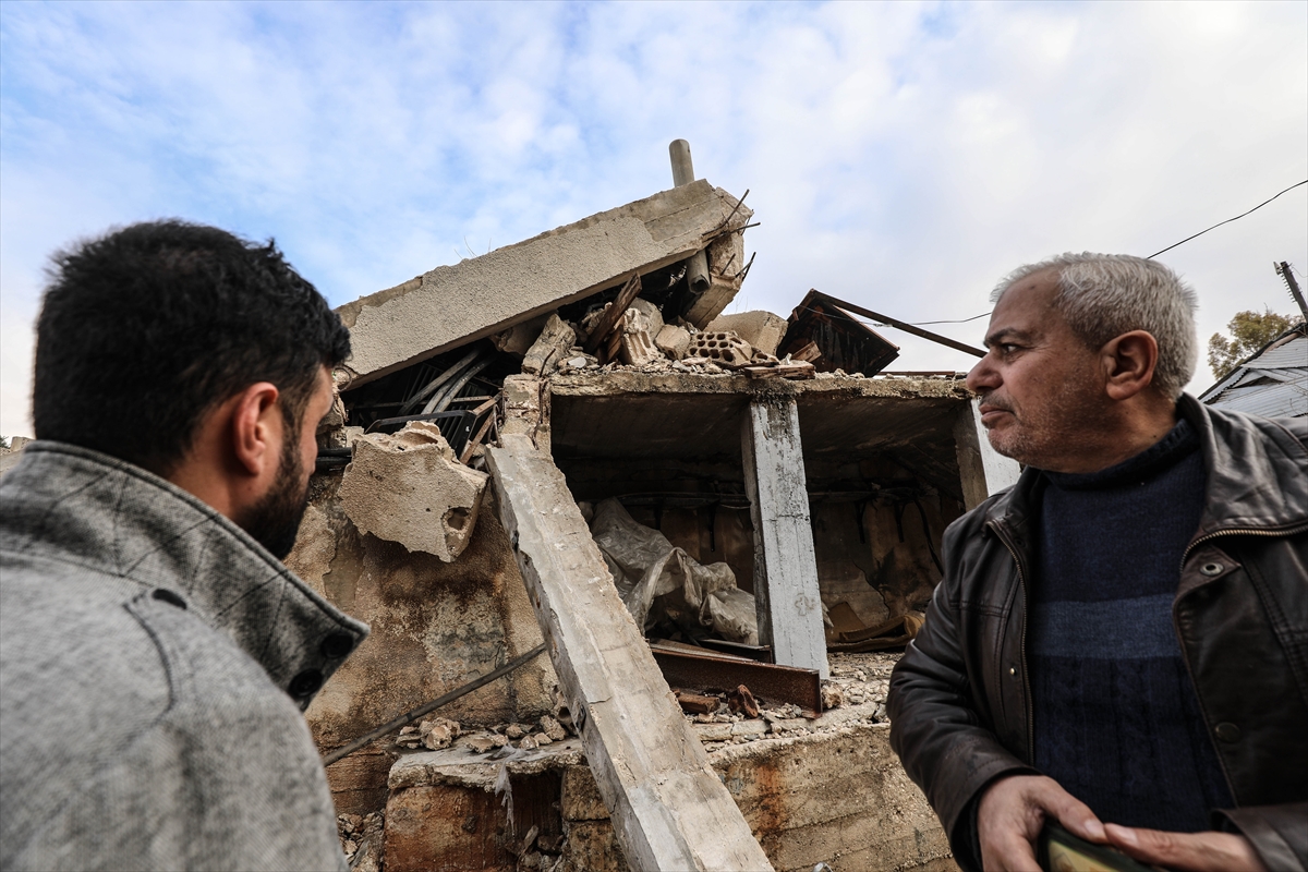 Rus savaş uçağı, İdlib'de su dağıtım istasyonunu bombaladı