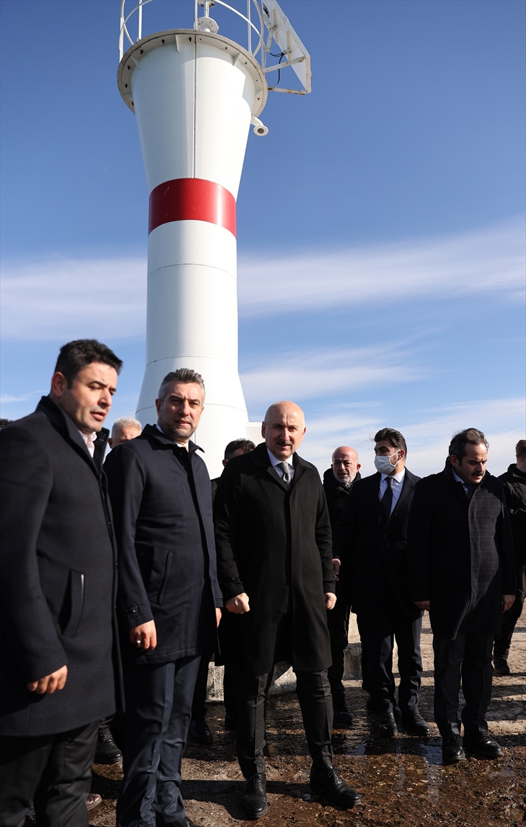 Ulaştırma ve Altyapı Bakanı Karaismailoğlu, Şile ve Ağva'da temaslarda bulundu