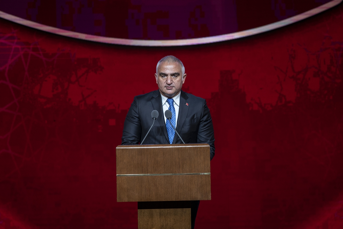 Yaşayan İnsan Hazineleri Geleceğe Aktarılan Mirasın Temsilcileri Ödül Töreni