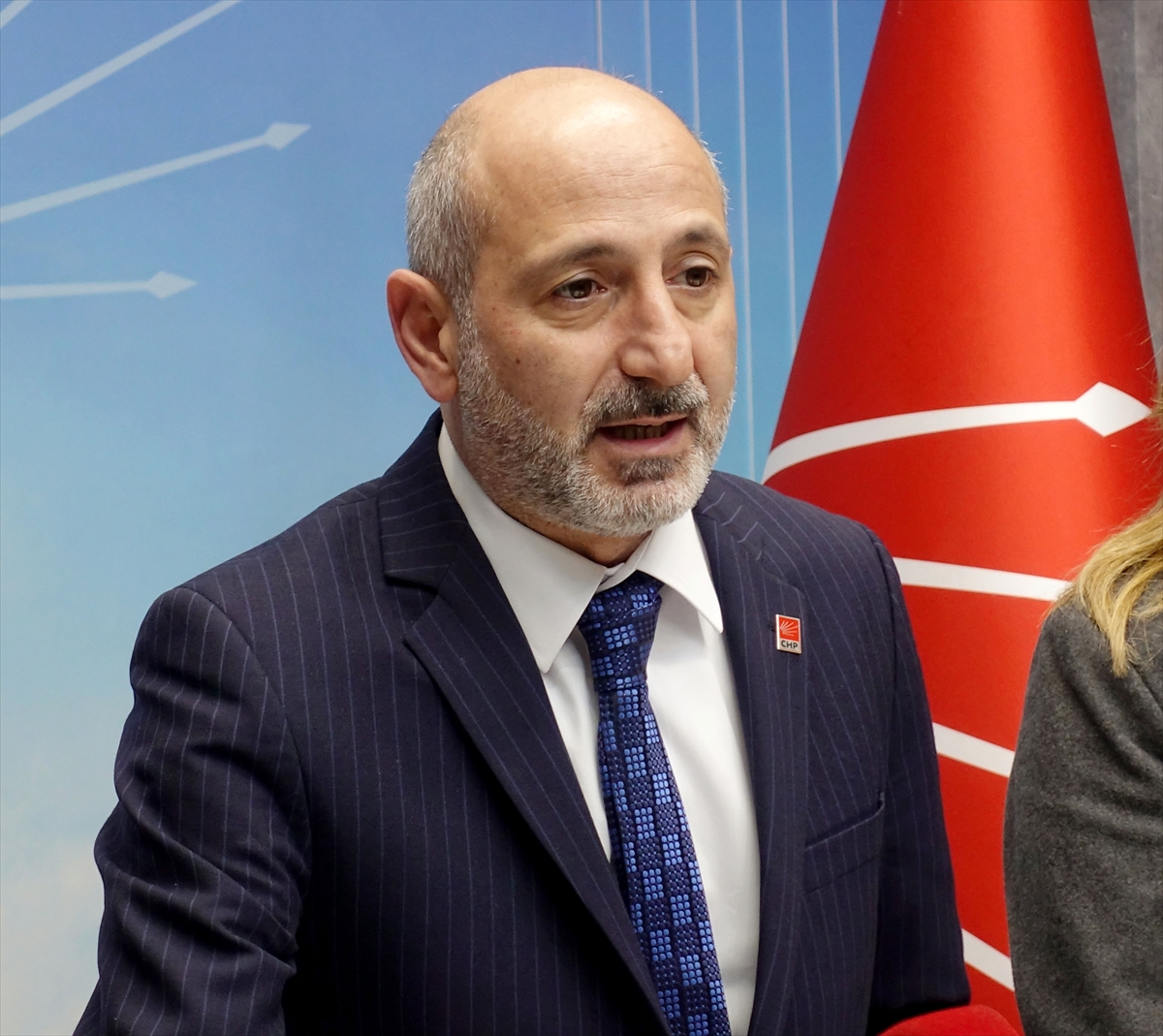 CHP'li Öztunç, Rusya'nın Ukrayna'ya askeri müdahalesini değerlendirdi: