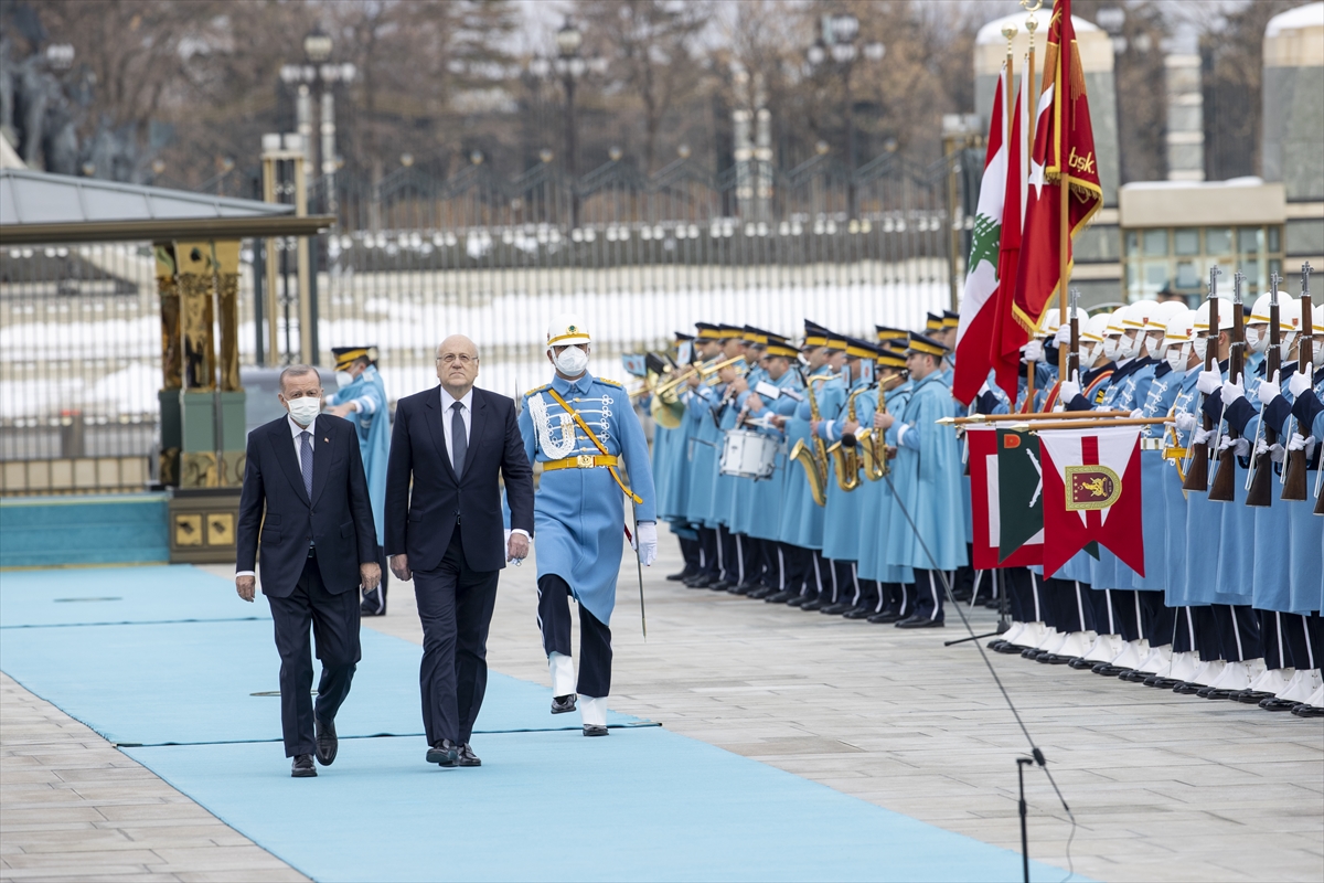 Cumhurbaşkanı Erdoğan, Lübnan Başbakanı Mikati'yi resmi törenle karşıladı