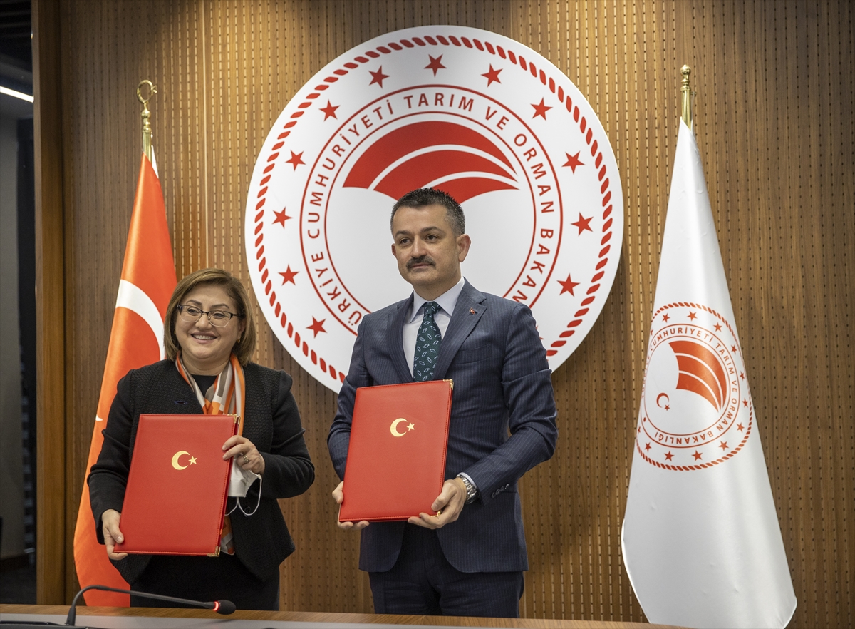 Gaziantep'te ücretsiz hayvan aşılama hizmeti için protokol imzalandı