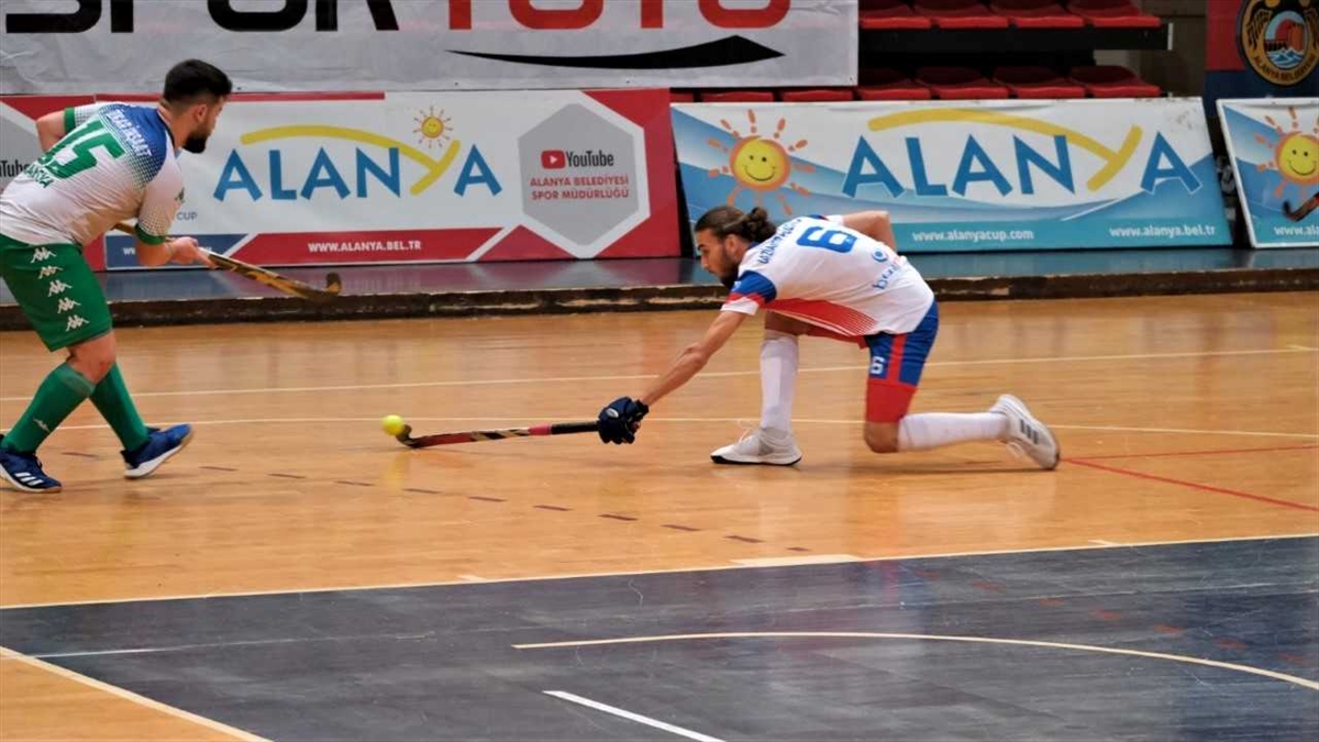 Hokey: Erkekler Salon Süper Ligi
