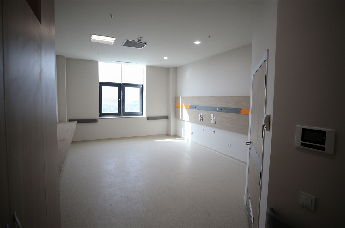 Yalova depreme dayanıklı 400 yataklı hastanesine nisanda kavuşacak