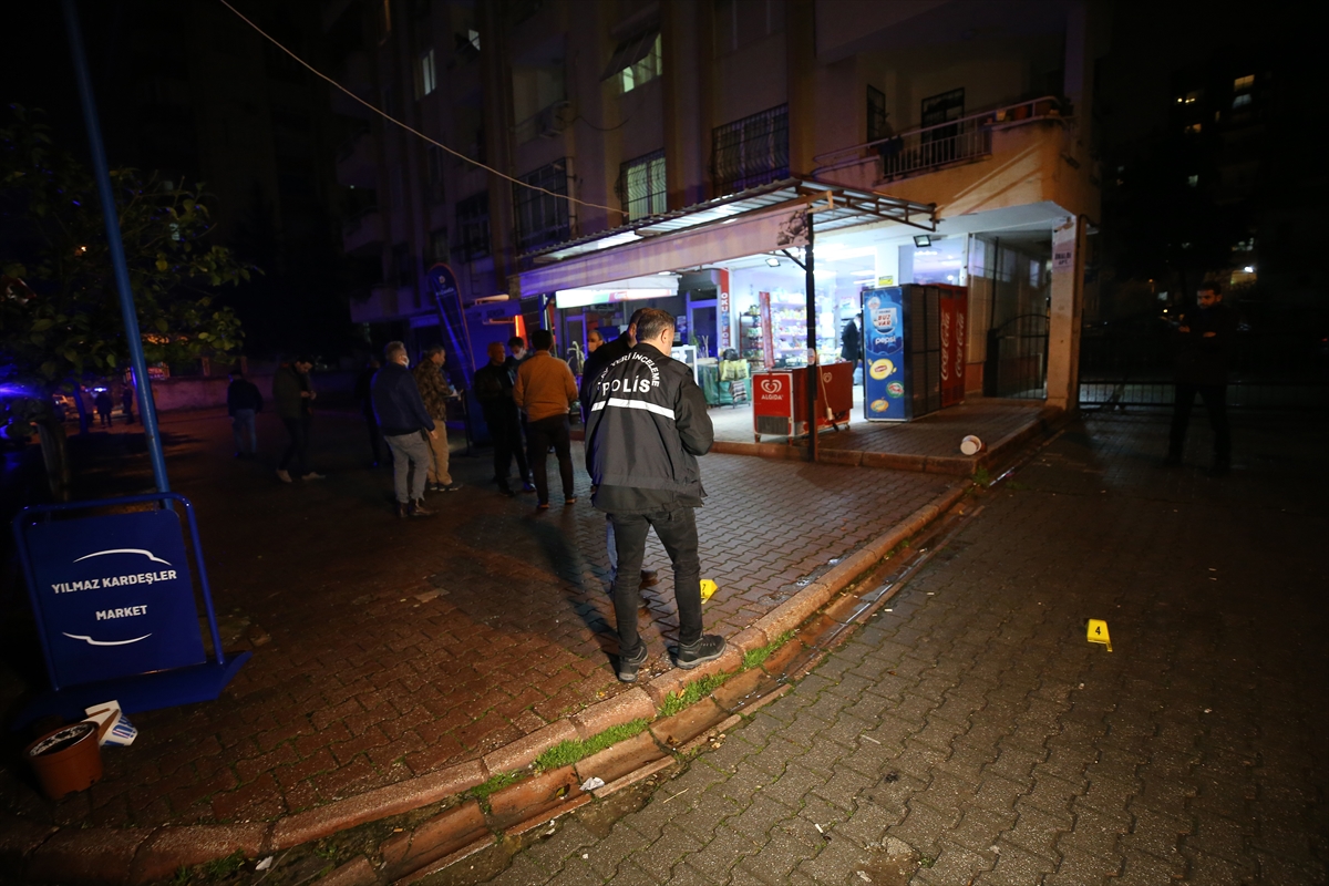 Adana'da 2 kişi silahlı saldırıda yaralandı