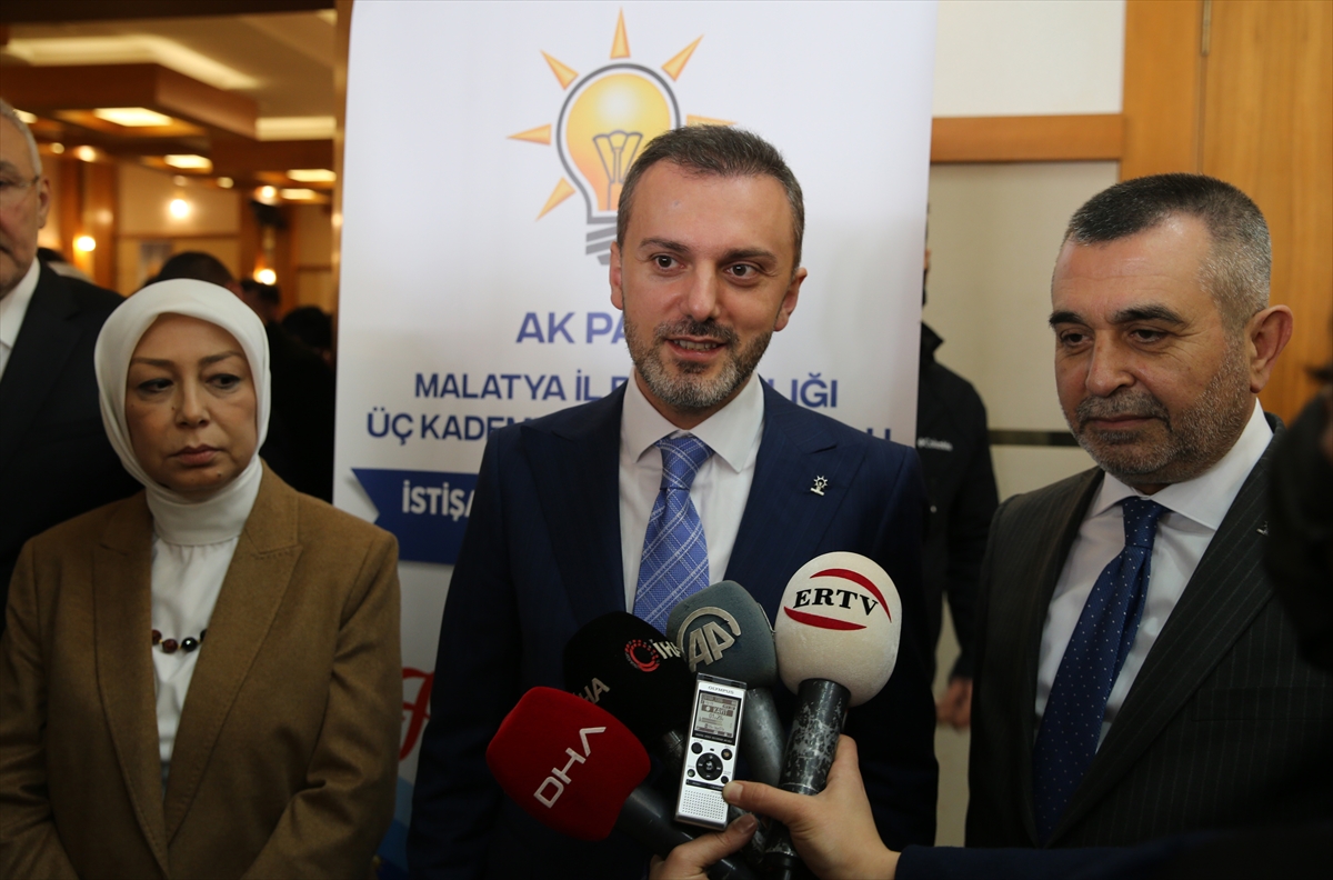 AK Parti Genel Başkan Yardımcısı Kandemir, Malatya'da partililerle buluştu: