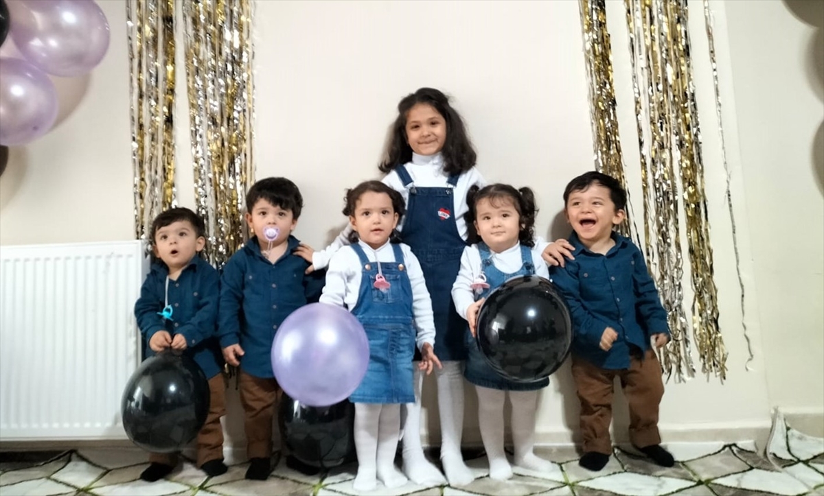Hataylı beşizlerin ikinci yaş günleri kutlandı