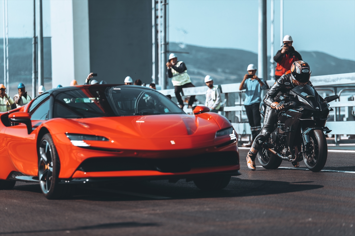 Kenan Sofuoğlu ile Toprak Razgatlıoğlu 1915 Çanakkale Köprüsü'nden “beraber” geçti