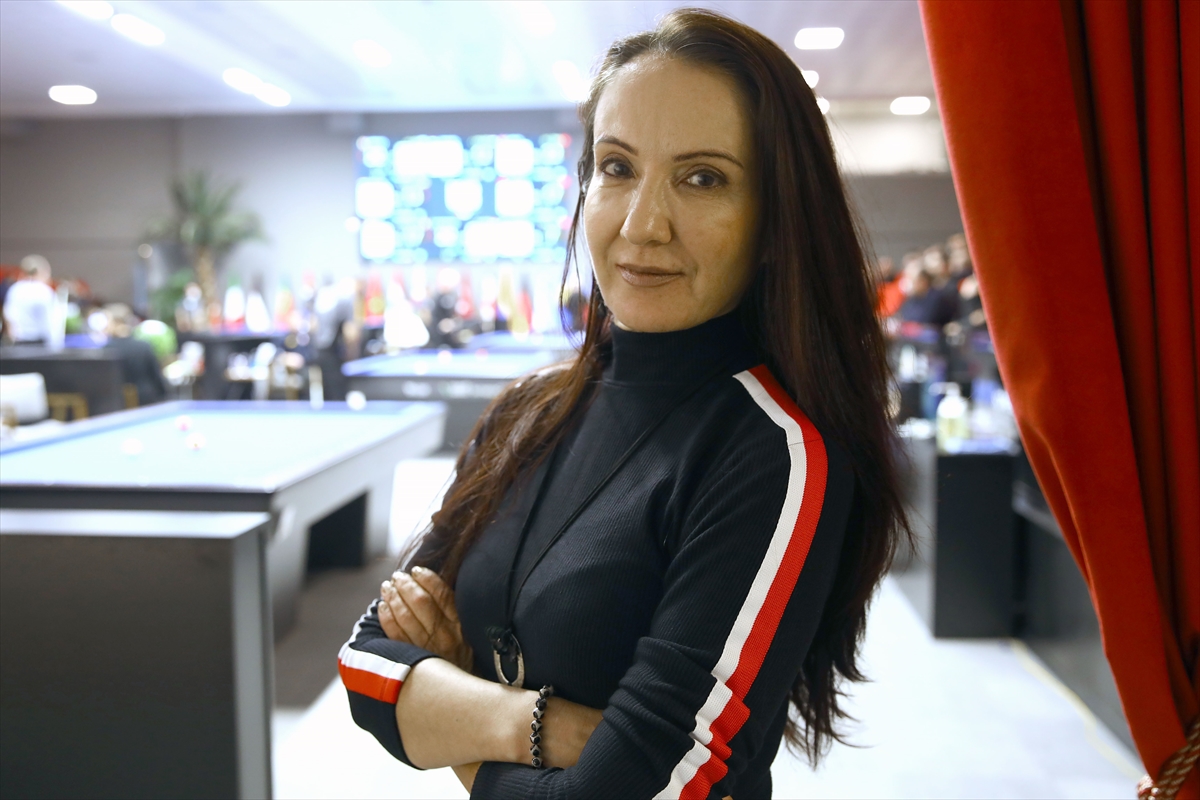 Milli bilardocu Gülşen Degener: “Ben ömrümü kadınlar bilardosuna verdim”