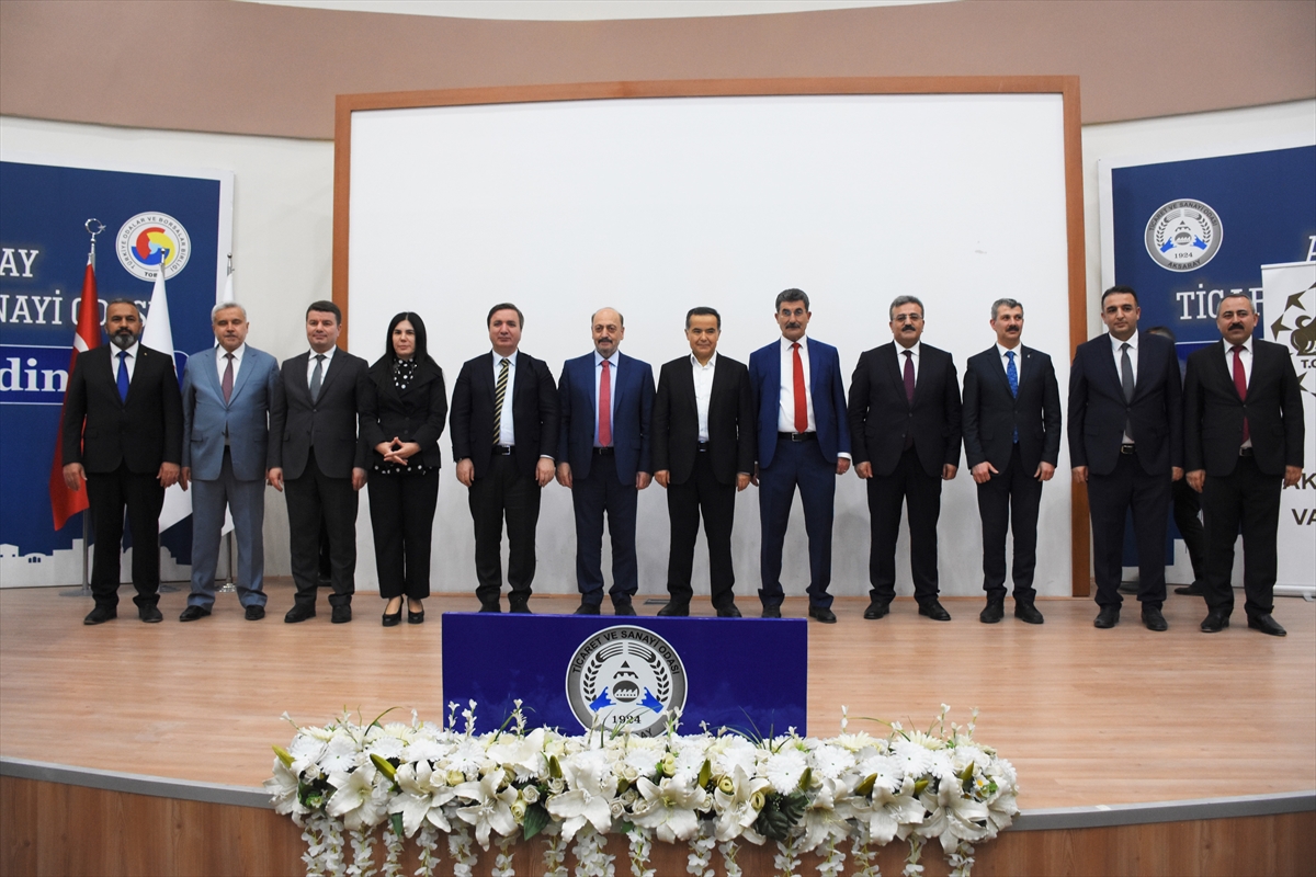 Çalışma ve Sosyal Güvenlik Bakanı Bilgin, “İstihdamın Enleri Ödül Töreni”nde konuştu: