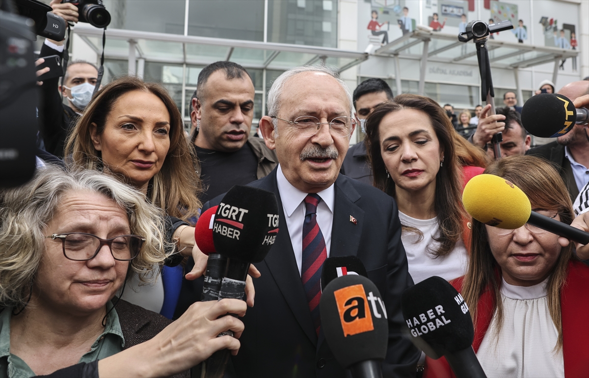 CHP Genel Başkanı Kılıçdaroğlu, Et ve Süt Kurumu önünde açıklama yaptı: