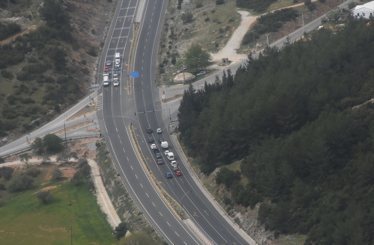 Muğla'da helikopter destekli trafik denetimi yapıldı