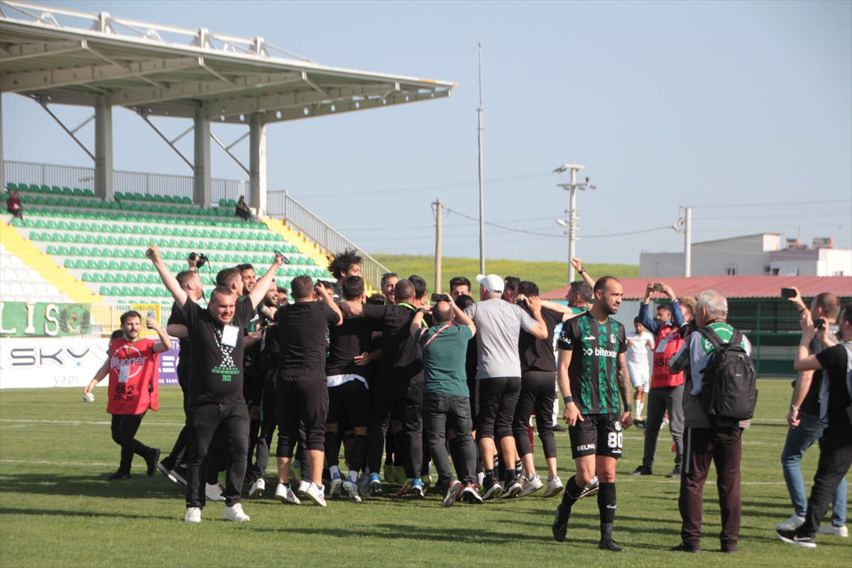 Sakaryaspor, Spor Toto 1.Lig'e yükselmeyi garantiledi