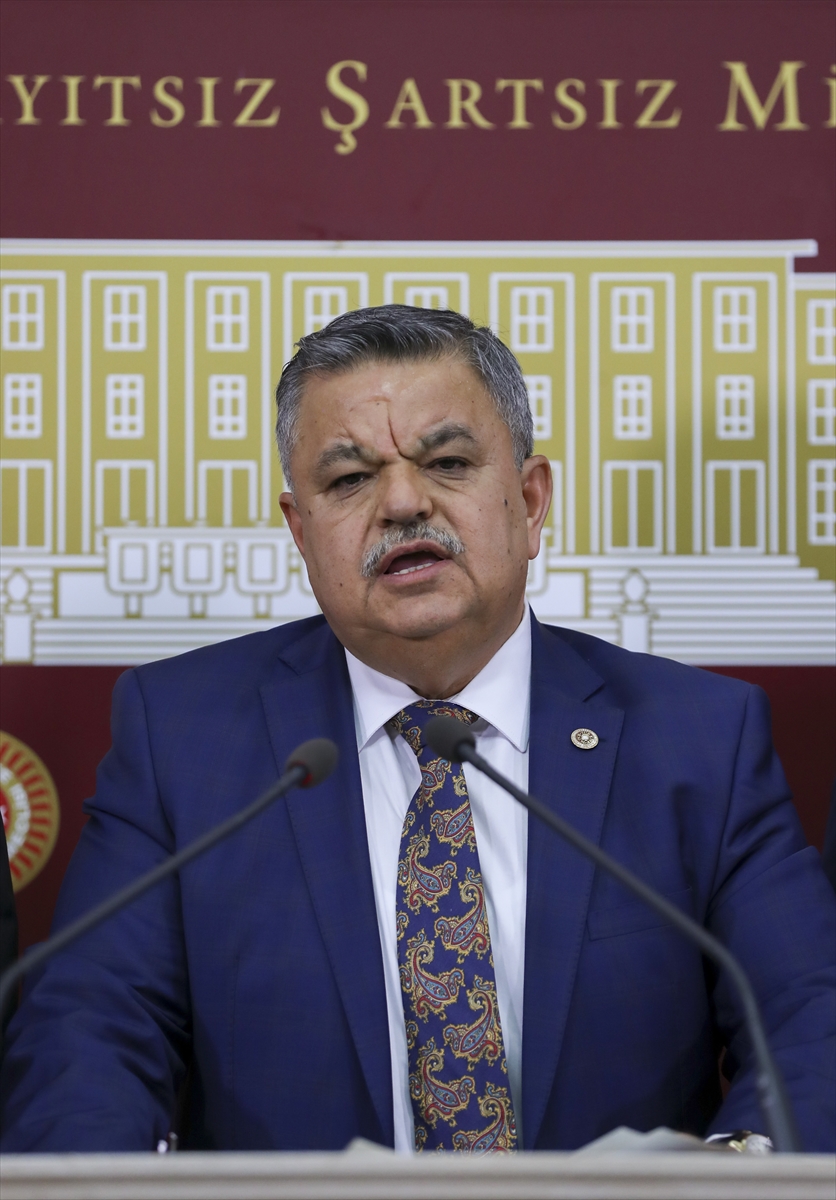 AK Parti'li Yağcı: “Herkesin doğru ve güvenilir haber kaynağına ihtiyacı var”