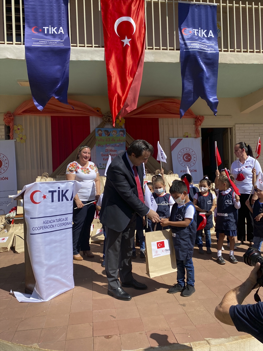 TİKA, Paraguaylı çocuklara 23 Nisan sevinci yaşattı