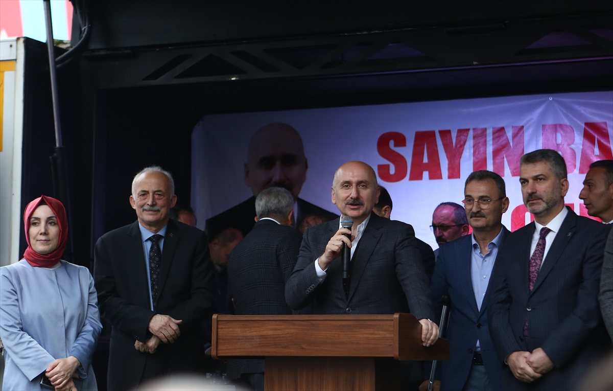 Bakan Karaismailoğlu, Trabzon'da halka hitap etti: