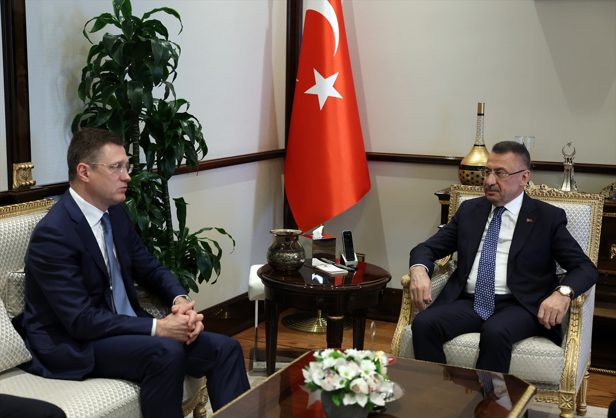 Cumhurbaşkanı Yardımcısı Oktay, Rusya Başbakan Yardımcısı Novak'ı kabul etti