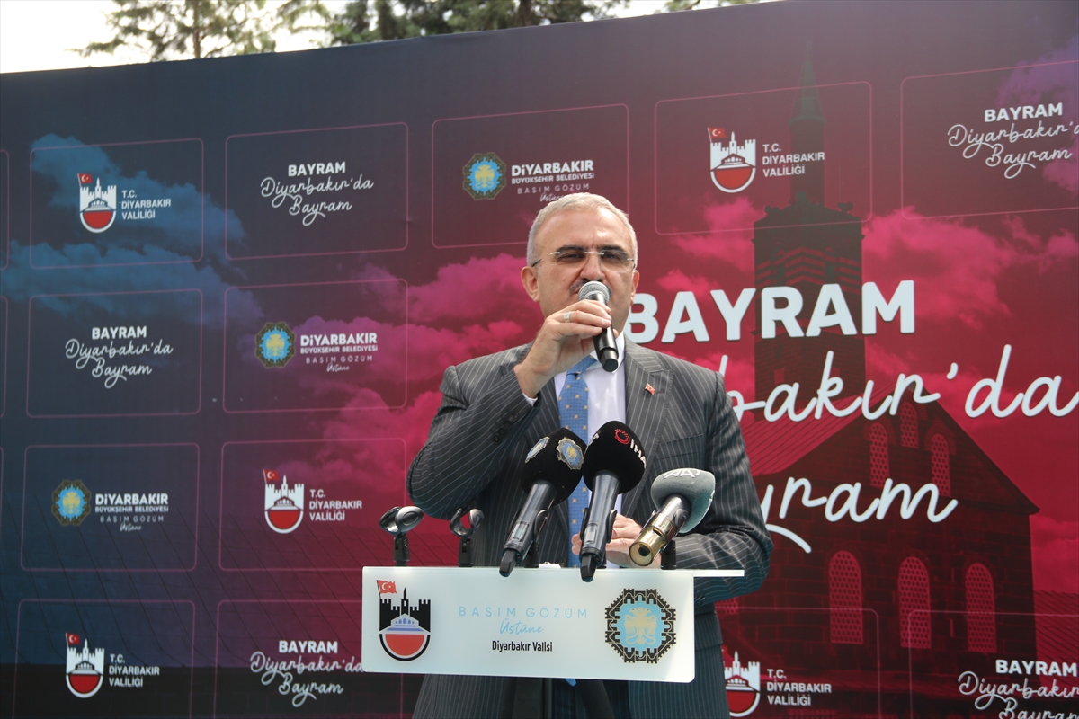 Diyarbakır'da bayramlaşma programı düzenlendi