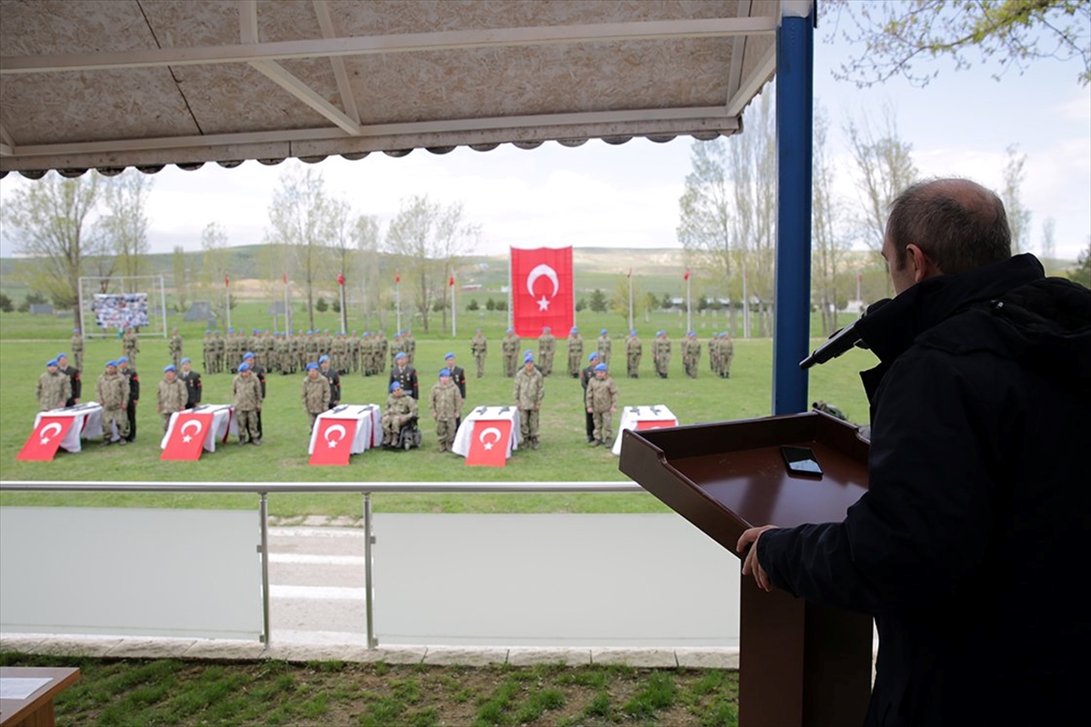 Engellilerin bir günlük askerlik sevinci