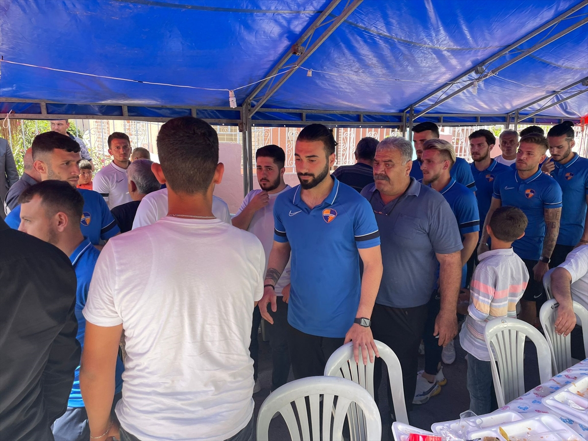 İskenderunsporlu futbolcular, şehit Bican Kapılay'ın mevlidine katıldı