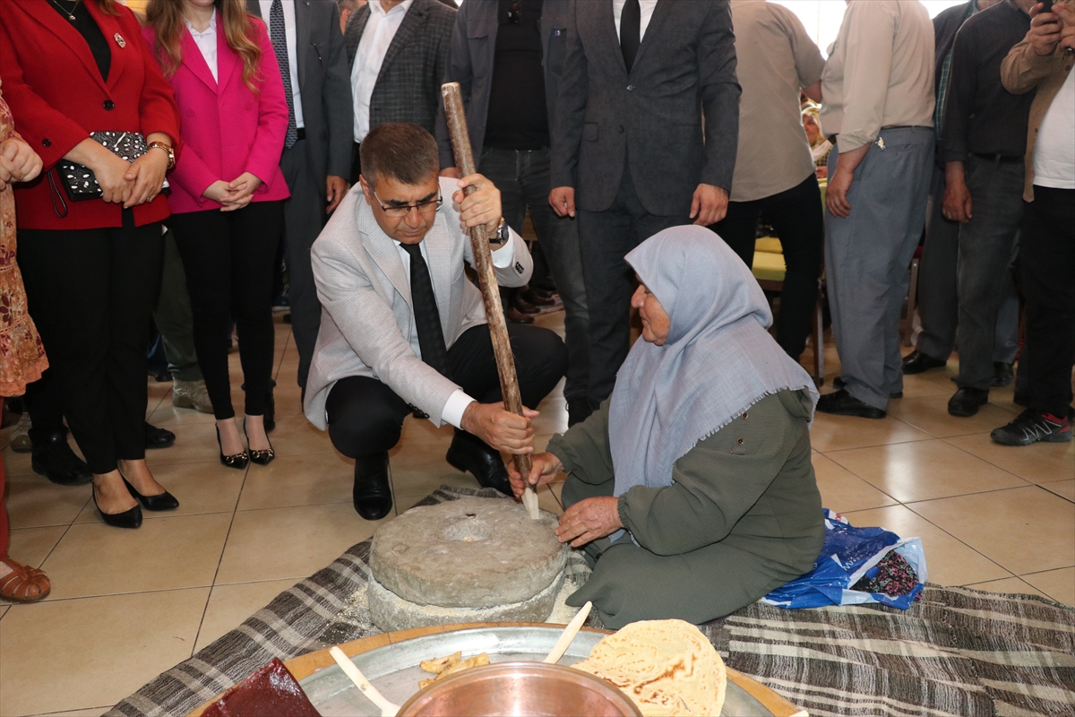 Karabük'te, “Türk Mutfağı Haftası” etkinliklerinde yöresel tatlar tanıtıldı