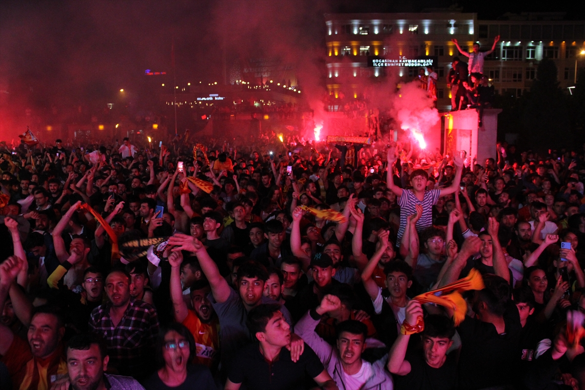 Kayseri'de Ziraat Türkiye Kupası finali üzüntüsü