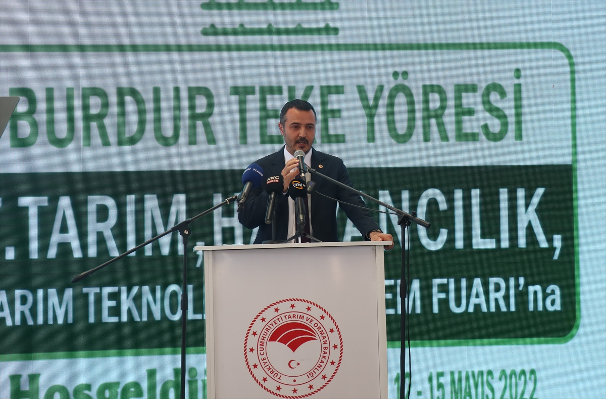 Tarım ve Orman Bakan Yardımcısı Pakdil, Burdur'da Tarım, Hayvancılık Fuarı'nda konuştu: