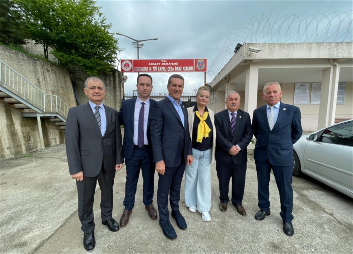 TDP Genel Başkanı Sarıgül, Zonguldak'ta “genel af” çağrısını yineledi