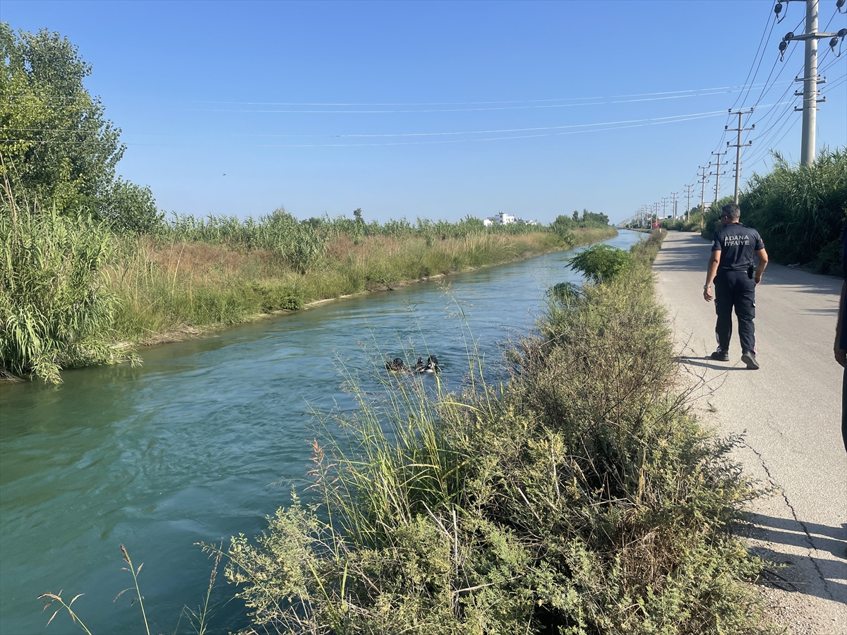Adana'da sulama kanalına düşen çocuk kayboldu