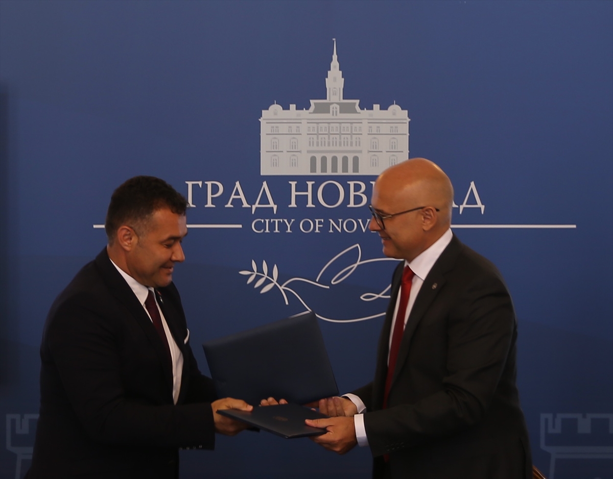 Alanya ile Sırbistan’ın Novi Sad şehri arasında “iş birliği niyet mektubu” imzalandı