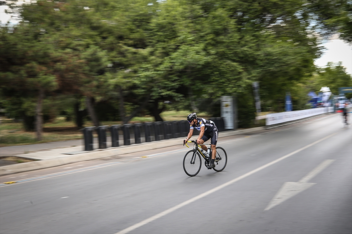Ataköy Kriteryumu Bisiklet Yarışı tamamlandı