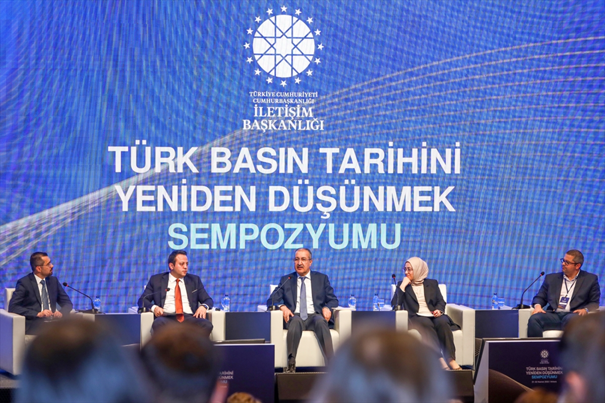 BİK Genel Müdürü Erkılınç, “Türk Basın Tarihini Yeniden Düşünmek Sempozyumu”na katıldı: