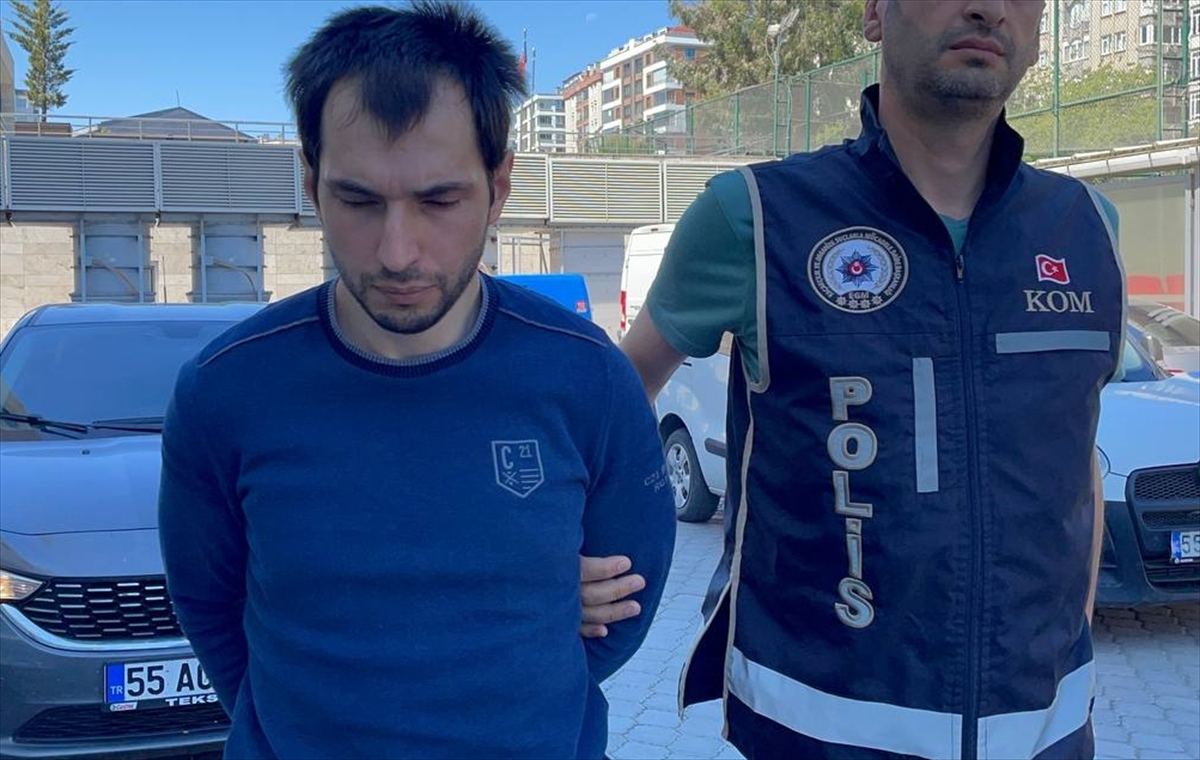 FETÖ'nün 6 yıldır aranan “bölge talebe mesulü” Samsun'da sahte kimlikle yakalandı
