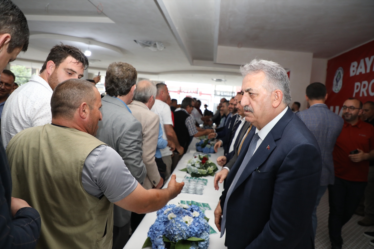AK Parti'li Yazıcı, doktorun Konya'da görevi başında öldürülmesini değerlendirdi: