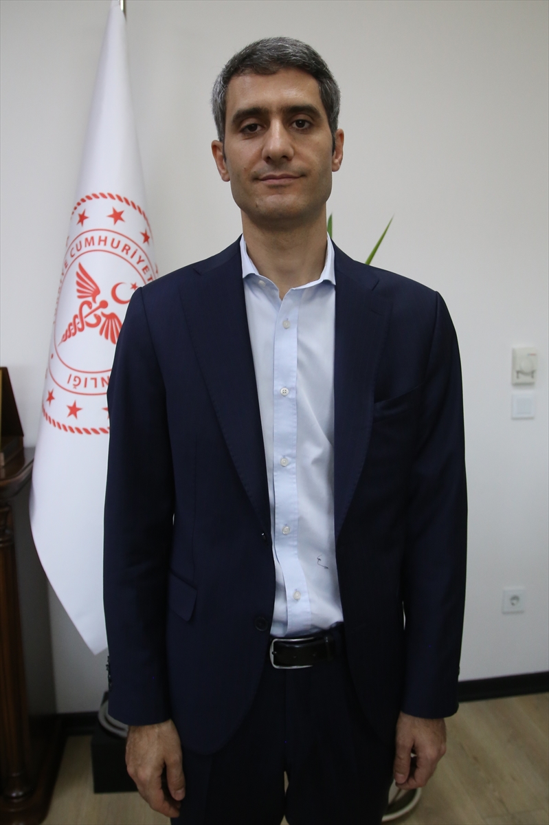 Artan Kovid-19 vakalarına karşı “hatırlatma dozu” yaptırın çağrısı