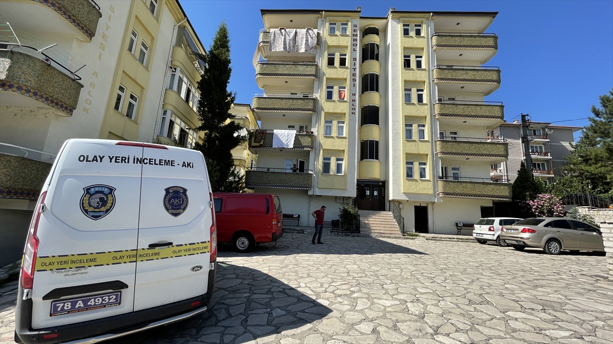 Karabük'te balkondan düşen kadın ağır yaralandı