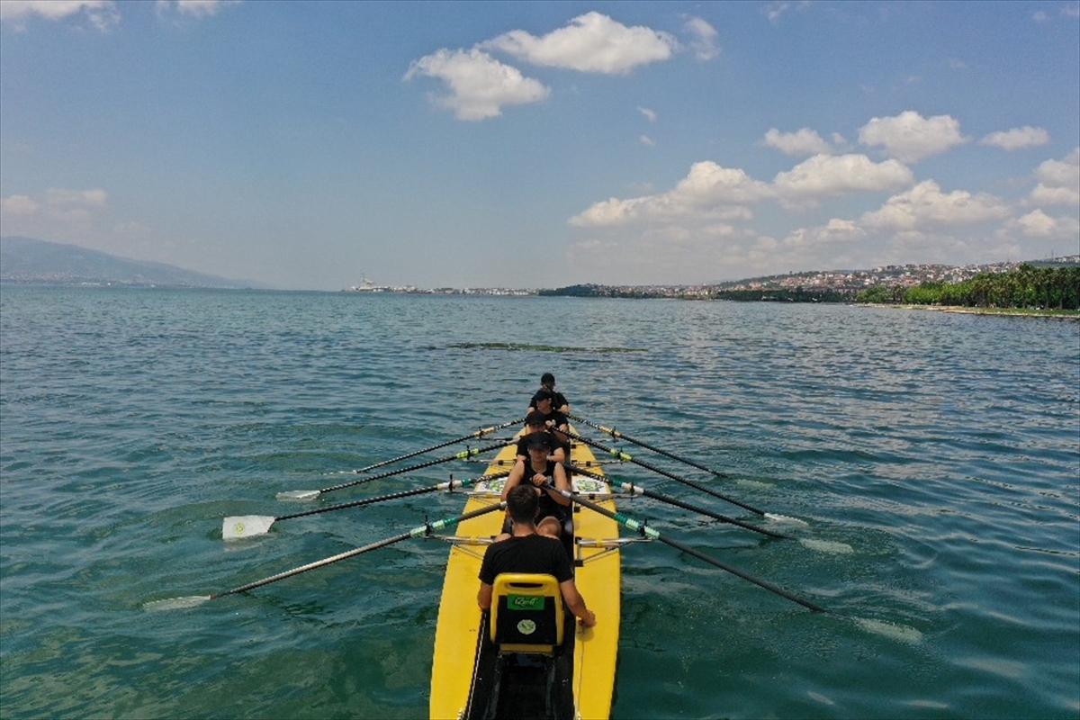 Kocaeli'de “Körfez Kupası Kürek Yarışları” yapıldı