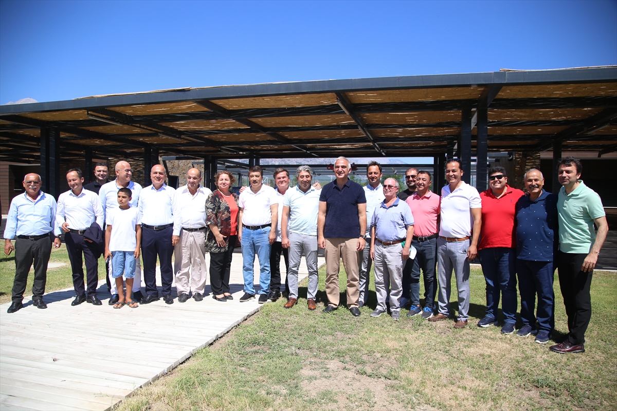 Kültür ve Turizm Bakanı Ersoy, Antalya'da muhtarlarla bir araya geldi: